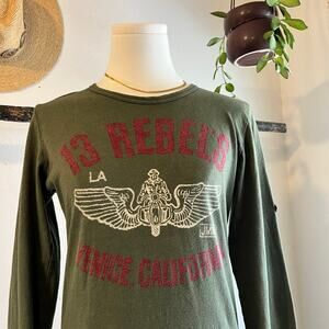 Johnson Motors USA Green Soft Cotton Long Sleeve Moto Graphic Tee Size Large